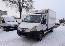 camião frigorífico Iveco