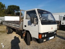 ciężarówka Mitsubishi