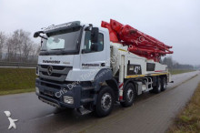 Mercedes LKW Beton Betonpumpe