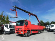 camion piattaforma Mercedes