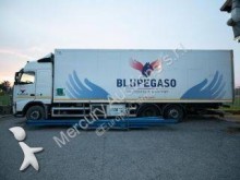 Volvo F12 420