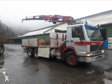 camion piattaforma Volvo