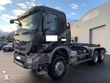 Mercedes Actros 3348