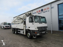Mercedes SCHWING S 31 HT ( telescopic) truck