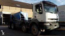 Renault hook lift truck