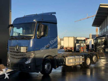 Mercedes chassis truck