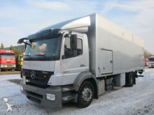 vrachtwagen bakwagen Mercedes