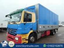 Mercedes Actros 1832