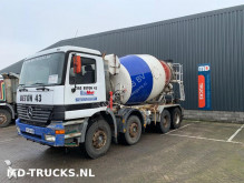 Mercedes Actros 3240