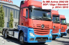 Mercedes Actros 2542