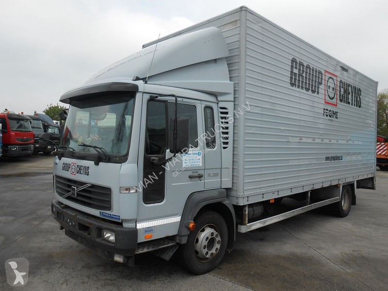 Voir les photos Camion Volvo