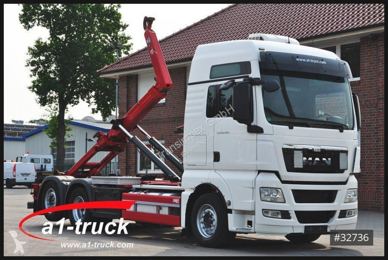 Voir les photos Camion MAN 26.440 BL ZF-Intarder, Hiab XRS1859