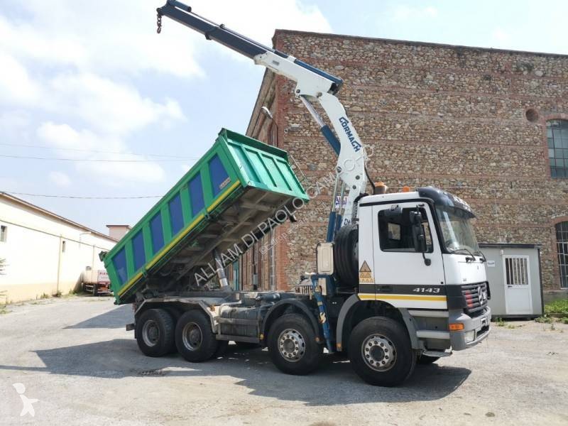 Vedere le foto Camion Mercedes
