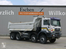 MAN skip truck