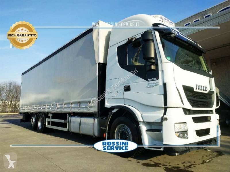 Voir les photos Camion Iveco