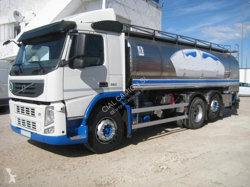 Voir les photos Camion Volvo