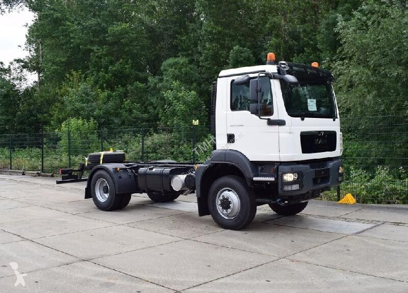 Voir les photos Camion MAN TGM 13.240 BL 4x4 CHASSIS CABIN