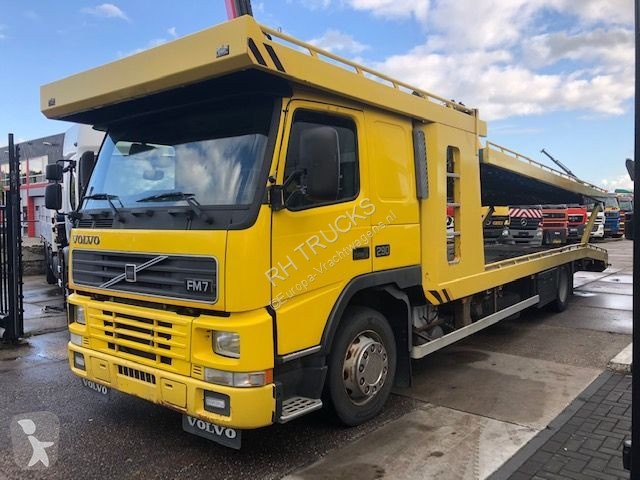 Voir les photos Camion Volvo