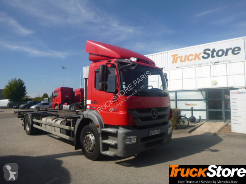 Voir les photos Camion Mercedes 1833 NL 54 C