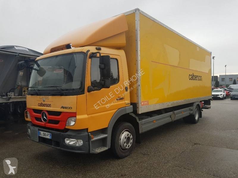 Voir les photos Camion Mercedes
