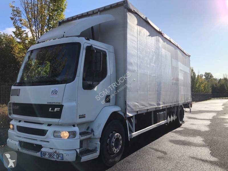 Voir les photos Camion DAF