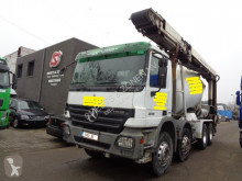Mercedes Actros 3236