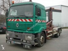 camion polybenne Renault