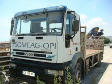 camión caja abierta Iveco