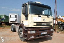 camión cisterna Iveco