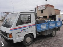 camión volquete Mercedes