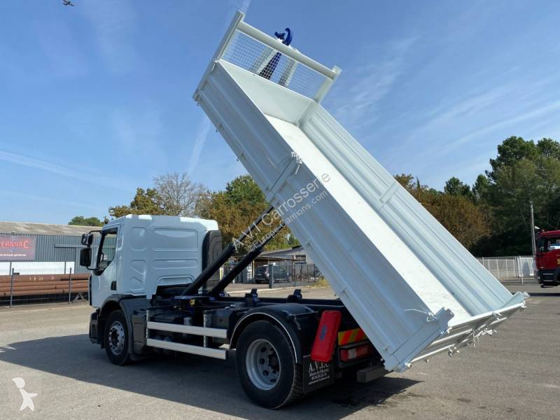 Renault             Premium Lander