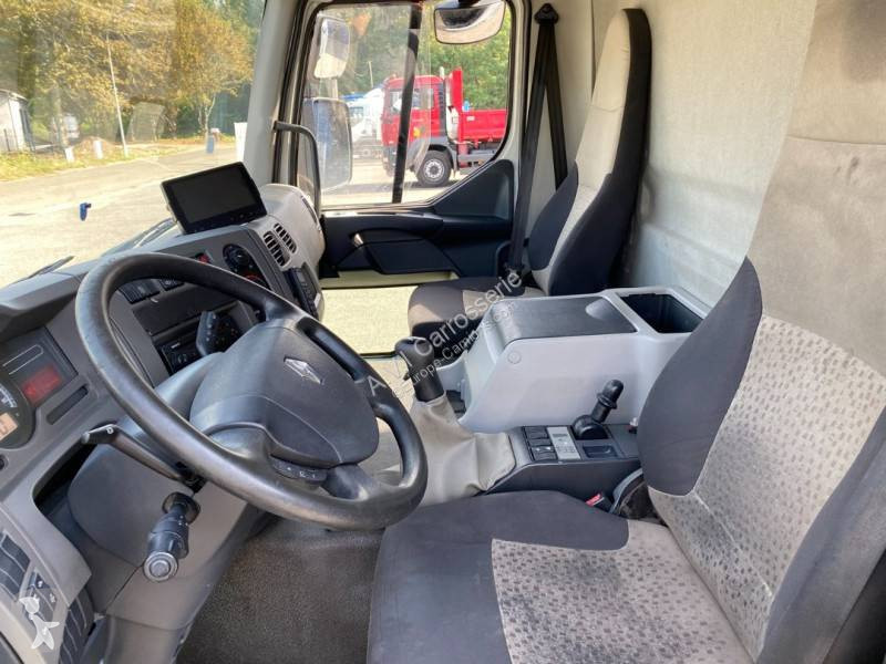 Renault             Premium Lander