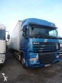 vrachtwagen met aanhanger DAF XF105 460