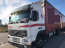 camión remolque lona corredera (tautliner) Volvo