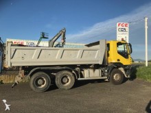autotreno Iveco Trakker
