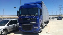 camion remorque DAF XF460