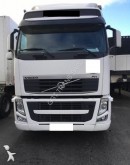 ciężarówka z przyczepą firanka Volvo
