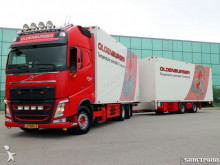camião reboque frigorífico Volvo