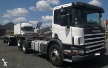 ciężarówka z przyczepą bramowiec Scania