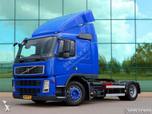 overige vrachtwagens met aanhanger Volvo