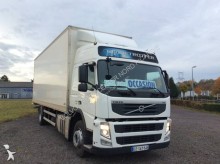 автопоезд фургон фургон с покрытием polyfond Volvo