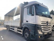 Mercedes Actros 2542