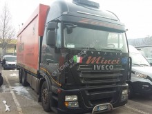 ansamblu cap tractor si semiremorca cu prelata si obloane Iveco