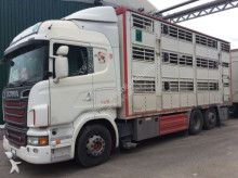 ansamblu cap tractor si semiremorca transport animale Scania