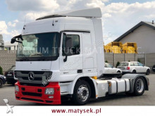 autoarticolato trasporto macchinari Mercedes