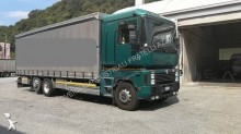 ensemble routier savoyarde plateau ridelles bâché Renault