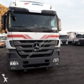 ansamblu cap tractor si semiremorca obloane laterale suple culisante (plsc) Mercedes