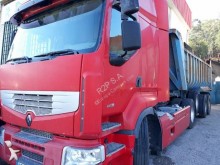 Renault half-pipe tractor-trailer