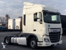 ensemble routier porte engins DAF