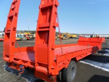used heavy equipment transport semi-trailer